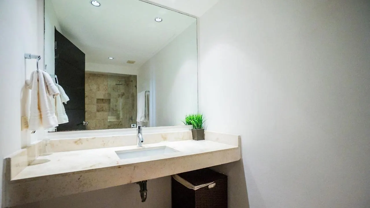 Apartment Elements 220 Condo Playa del Carmen