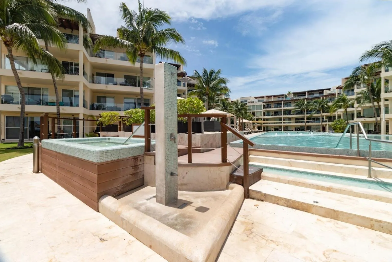 Apartment Elements 220 Condo Playa del Carmen Mexico