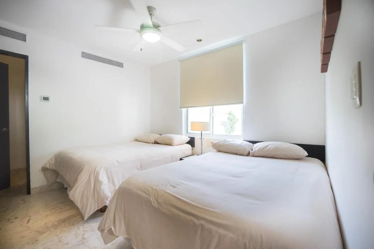 Apartment Elements 220 Condo Playa del Carmen